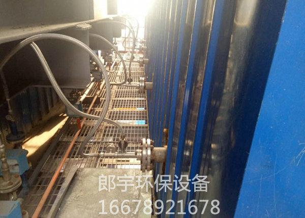 噴槍安裝現(xiàn)場